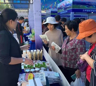 珠海香洲区成功举办怒江东西部扶贫协作名特优农副产品展销会，农副产品销售成果喜人